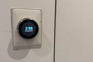 985 NE 115th St, Biscayne Park, FL 33161 - Photo 23