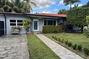 985 NE 115th St, Biscayne Park, FL 33161 - Photo 39