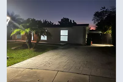 18632 SW 93rd Ct, Cutler Bay, FL 33157 - Photo 9