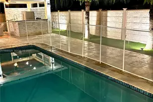 18632 SW 93rd Ct, Cutler Bay, FL 33157 - Photo 3