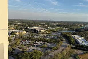 2000 Metropica Wy, Sunrise, FL 33323 - Photo 41