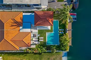 7770 Hawthorne Ave, Miami Beach, FL 33141 - Photo 3