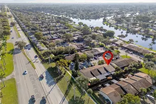 2340 Evergreen Ct, Pembroke Pines, FL 33026 - Photo 27