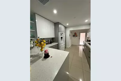 5010 E 1st Ave #5010, Hialeah, FL 33013 - Photo 19