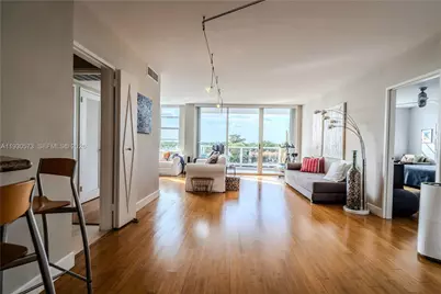 5700 Collins Ave #6H, Miami Beach, FL 33140 - Photo 5