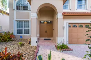 1008 NW 180th Ave, Pembroke Pines, FL 33029 - Photo 33