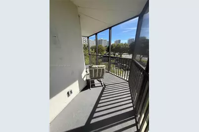 3475 N Country Club Dr #408, Aventura, FL 33180 - Photo 17