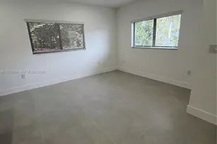 119 NW 5th Ave, Hallandale Beach, FL 33009 - Photo 5