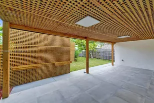 1430 Michigan Ave, Miami Beach, FL 33139 - Photo 35