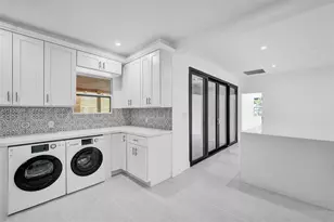 1430 Michigan Ave, Miami Beach, FL 33139 - Photo 13