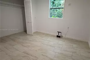 1430 Michigan Ave, Miami Beach, FL 33139 - Photo 45