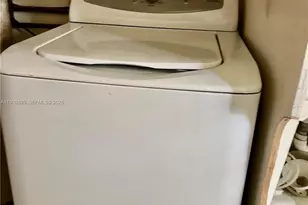 724 Moffett St, Hallandale Beach, FL 33009 - Photo 13