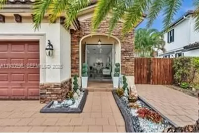 11709 SW 253rd St, Homestead, FL 33032 - Photo 5