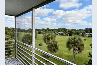 806 Cypress Grove Ln #512, Pompano Beach, FL 33069 - Photo 1