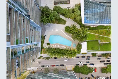 88 SW 7th St #3212, Miami, FL 33130 - Photo 15