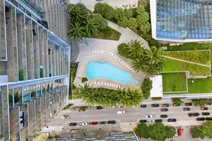 88 SW 7th St, Miami, FL 33130 - Photo 15