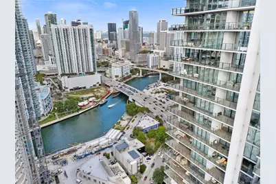 88 SW 7th St #3212, Miami, FL 33130 - Photo 13