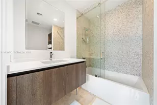 88 SW 7th St, Miami, FL 33130 - Photo 29