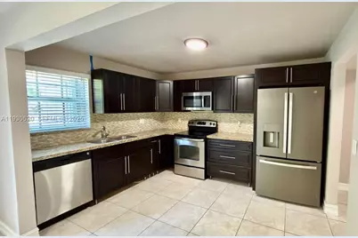 3064 Riverside Dr #6G, Coral Springs, FL 33065 - Photo 5