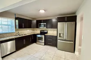 3064 Riverside Dr, Coral Springs, FL 33065 - Photo 5