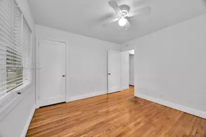 27 Phoenetia Ave #3, Coral Gables, FL 33134 - Photo 17