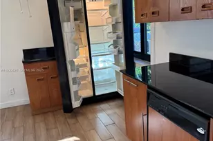 630 NW 14th Way, Fort Lauderdale, FL 33311 - Photo 13