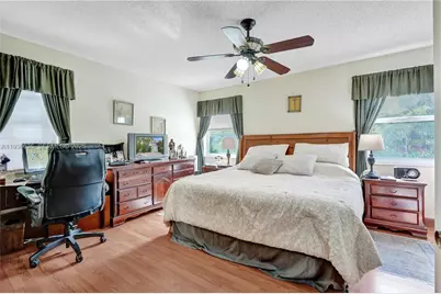 11728 SW 118th Ter, Miami, FL 33186 - Photo 11