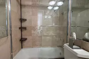 361 Collins Ave, Miami Beach, FL 33139 - Photo 15