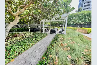 199 Ocean Lane Dr #102, Key Biscayne, FL 33149 - Photo 23