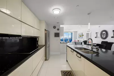 600 NE 27th St #2603, Miami, FL 33137 - Photo 7