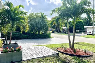 2536 Flamingo Ln, Fort Lauderdale, FL 33312 - Photo 13