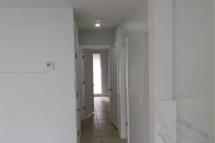 7328 Miami Lakeway S, Miami Lakes, FL 33014 - Photo 15