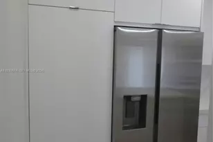 7328 Miami Lakeway S, Miami Lakes, FL 33014 - Photo 9