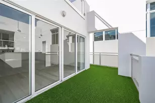 1712 SW 2nd Ave, Miami, FL 33129 - Photo 9