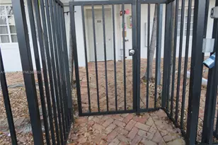 3090 Bird Ave, Coconut Grove, FL 33133 - Photo 13