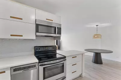 10101 E Bay Harbor Dr #206, Bay Harbor Islands, FL 33154 - Photo 5