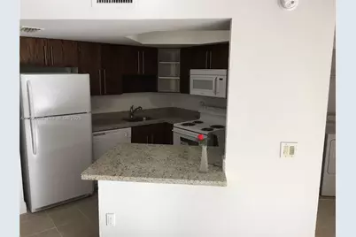 8255 Lake Dr #206, Doral, FL 33166 - Photo 3