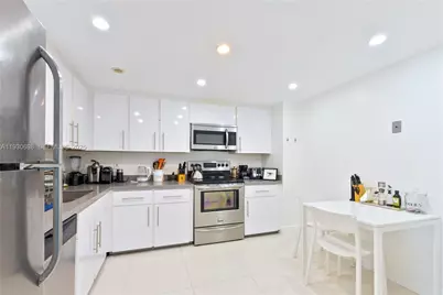 9801 Collins Ave #20V, Bal Harbour, FL 33154 - Photo 19