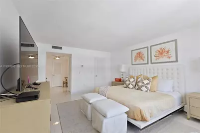 9801 Collins Ave #20V, Bal Harbour, FL 33154 - Photo 25