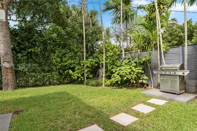 685 NE 50th Ter, Miami, FL 33137 - Photo 7