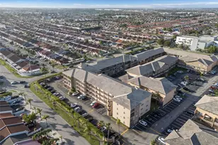 8851 NW 119th St, Hialeah Gardens, FL 33018 - Photo 27