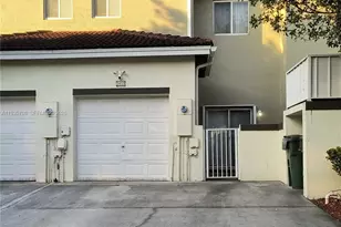 2452 SE 19th Ct, Homestead, FL 33035 - Photo 3