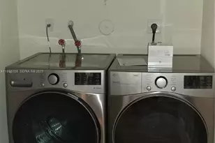 2452 SE 19th Ct, Homestead, FL 33035 - Photo 9