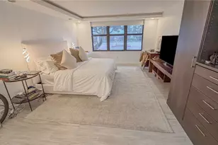 9801 Collins Ave, Bal Harbour, FL 33154 - Photo 27