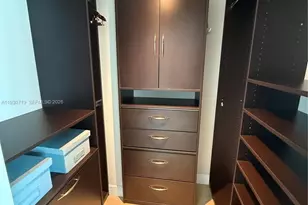 480 NE 30th St, Miami, FL 33137 - Photo 11