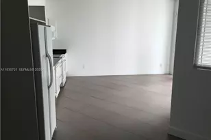 690 SW 1st Ct, Miami, FL 33130 - Photo 9