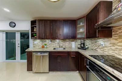 4360 NW 205th St, Miami Gardens, FL 33055 - Photo 23