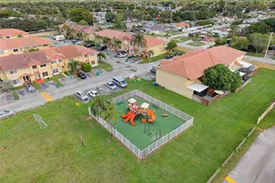 5297 NW 190th Ln, Miami Gardens, FL 33055 - Photo 31