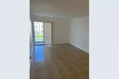 4550 NW 9th St #411E, Miami, FL 33126 - Photo 7
