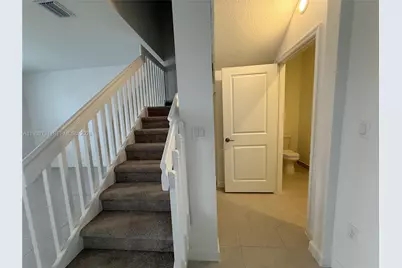 12888 SW 233rd Ter, Princeton, FL 33032 - Photo 5